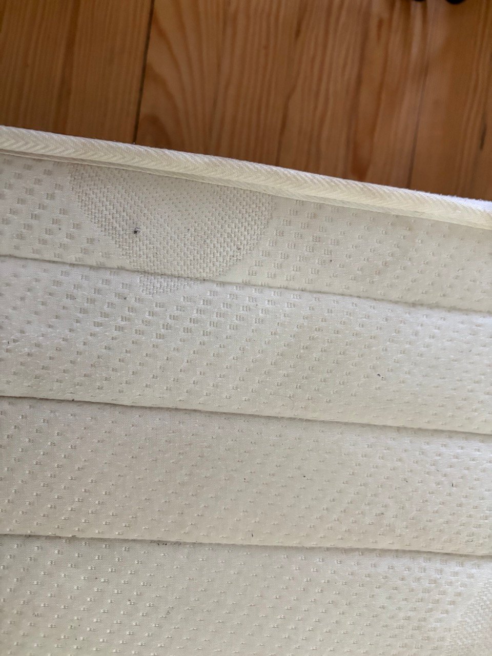 Matelas après traitement de tache